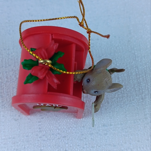 Vintage 80s Enesco Special Delivery Mouse mailing letter mail box Red post box - Picture 3 of 12